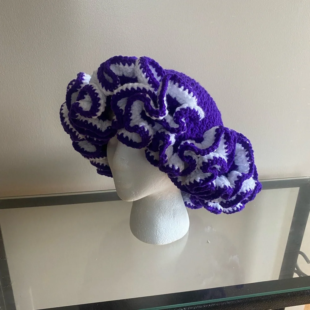 Ruffle Hats - Picture 2 of 4